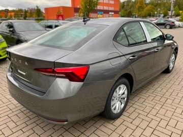 Skoda Octavia IV Liftback 1.5 TSI EVO 150KM 2025 SKODA Octavia Edition 130 Essence 1.5 TSI mHEV DSG 150KM 2025, zdjęcie 2