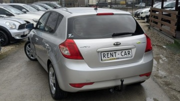 Kia Ceed I Hatchback 5d Facelifting 1.6 CRDi WGT 90KM 2010 Kia Cee'd 1.6D OPŁACONY Bezwypadkowy Klimatronik, zdjęcie 8