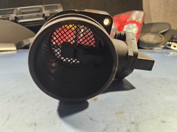 расходомер 2.0 8V AUDI VW GOLF IV 5pin 0280218002 06A906461A