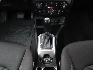 Jeep Renegade SUV Facelifting 1.3 GSE T4 Turbo 150KM 2018 Jeep Renegade 1.3 T-GDI, Salon Polska, GAZ, zdjęcie 15