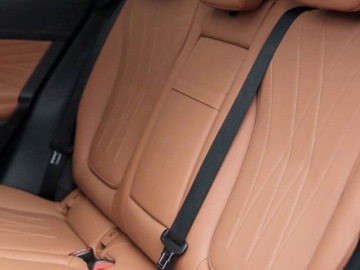 Mercedes GLC C254/X254 Coupe 2.0 220d 197KM 2026 GLC Coupe 220 d 4-Matic AMG Line 2.0 (197KM) 2026, zdjęcie 8