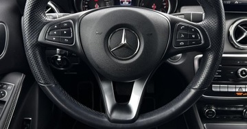 Mercedes GLA I Off-Roader Facelifting 1.6 200 156KM 2018 Mercedes-Benz GLA Salon PL AMG 7G-DCT Ambiente Czujniki Kamera Keyless LED, zdjęcie 14