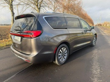 Chrysler Pacifica II 3.6 V6 291KM 2021 Chrysler Pacifica Lokalizacja : Włocławek, zdjęcie 3