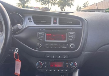 Kia Ceed II pro_cee´d 1.6 GDI 135KM 2014 Kia Ceed 1.6B 135KM klimatronik stan bdb LEDY 1.6 Benzyna 135KM, zdjęcie 7