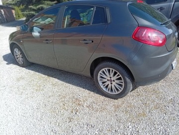 Fiat Bravo II 2011 FIAT BRAVO II (198_) 1.6 diesel Multijet, 120 kM 2011r., zdjęcie 1
