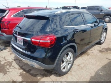 Mercedes GLA II 2020 Mercedes-Benz GLA 250 2020 2.0l 2.0 Benzyna 208KM, zdjęcie 5