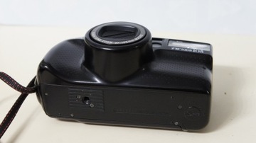 Аналоговый фотоаппарат NIKON TW ZOOM 105 в чехле