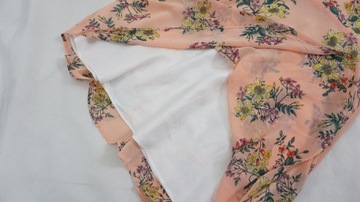 CUBUS szyfonowa sukienka w kwiaty r 38