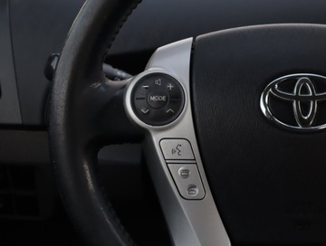 Toyota Prius III Hatchback 1.8 HSD 136KM 2011 Toyota Prius 1.8 VVT-i HSD, Salon Polska, zdjęcie 15