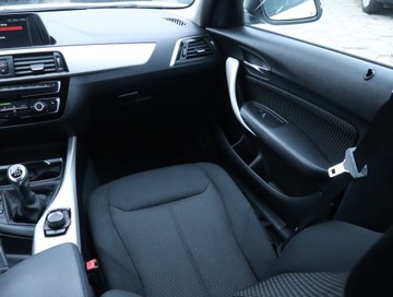 BMW Seria 1 F20-F21 Hatchback 5d Facelifting 2017 118i 136KM 2019 BMW 1 118i, Salon Polska, Serwis ASO, VAT 23%, zdjęcie 7