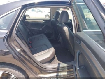 Volkswagen Passat B8 2021 Volkswagen Passat 2021 VOLKSWAGEN PASSAT 2.0T SE 2.0 Benzyna 174KM, zdjęcie 14