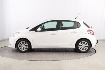 Peugeot 208 I Hatchback 3d 1.2 VTI 82KM 2013 Peugeot 208 1.2 PureTech, Klima, Tempomat, zdjęcie 2