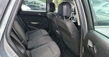 Opel Astra J Sports Tourer 1.4 Turbo ECOTEC 120KM 2011 Opel Astra BENZYNA nawigacja 2x PDC super okazja POLECAMY 1.4, zdjęcie 33