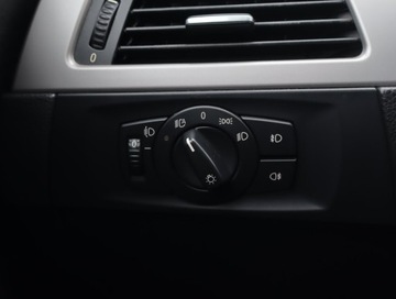 BMW Seria 3 E90-91-92-93 Touring E91 2.0 320i 150KM 2007 BMW 3 320 i, Automat, Navi, Klima, Klimatronic, zdjęcie 20