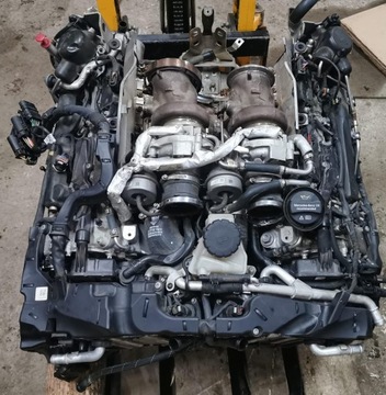 IDEALNY SILNIK KPL. MERCEDES C63 S W205 GLC W253 177980 510Ps 17r 1