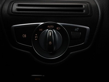 Mercedes GLC C253 SUV Facelifting 2.0 200d 163KM 2019 Mercedes GLC 200 GRATIS! Pakiet Serwisowy o, zdjęcie 34