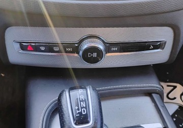 Volvo XC90 II SUV 2.0 T6 320KM 2017 Volvo XC 90 2017r, 2.0 Benzyna 4x4. AUT. 7osob. Uszkodzony przod i tyl. Je, zdjęcie 22