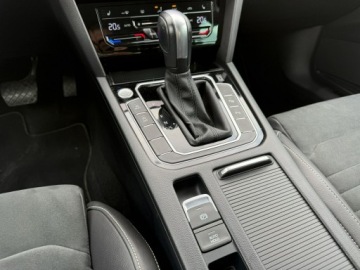 Volkswagen Passat B8 Alltrack Facelifting 2.0 TDI SCR 200KM 2021 Volkswagen Passat Variant 2.0 TDI 200KM 4x4 DSG, zdjęcie 21