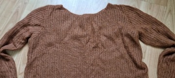 Brązowy luźny wyszczuplajacy sweter sznurowany z tyłu L/XL