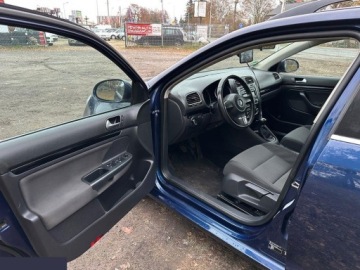 Volkswagen Golf VI Variant 1.2 TSI 105KM 2011 Volkswagen Golf Variant 1.2 benzyna 105KM 2011r, zdjęcie 14