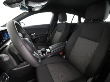 Mercedes CLA C118/X118 Shooting Brake 2.0 200d 150KM 2021 Mercedes CLA 200 automat full LED navi klima auto, zdjęcie 12