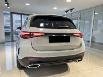 Mercedes GLC C254/X254 Coupe 2.0 200 204KM 2025 MERCEDES-BENZ GLC 200 4-Matic AMG Line 2.0 (204KM) 2025, zdjęcie 3