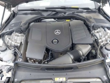 Mercedes Klasa C W206 2024 Mercedes-Benz Klasa C 300, 2024r., 4x4, 2.0L 2.0 Benzyna 255KM, zdjęcie 11