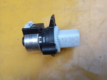 MOTOREK REGULACKI SVĚTLOMET AUDI 74862101AB