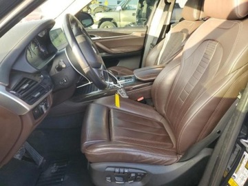 BMW X5 F15 2015 BMW X5 XDRIVE50I 4.4 Benzyna 445KM, zdjęcie 3