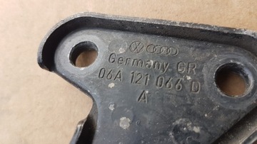 AUDI TT 8N0 DRŽÁK DRŽÁKY TURBO 06A121066D