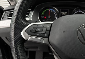 Volkswagen Passat B8 GTE Variant Facelifting 1.4 TSI Plug-In-Hybrid 218KM 2021 Volkswagen Passat GTE 1.4TSI Plug-In 218KM DSG Led ASO Kamera CarPlay ACC, zdjęcie 19