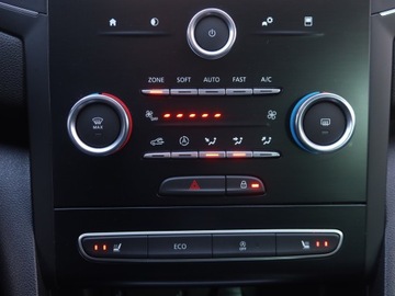 Renault Megane IV Hatchback 5d 1.3 TCe 115 FAP 115KM 2019 Renault Megane 1.3 TCe, Salon Polska, VAT 23%, zdjęcie 15