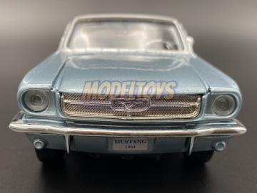 Ford MUSTANG 1/2 1964 кабриолет 1:24 Motormax 73212