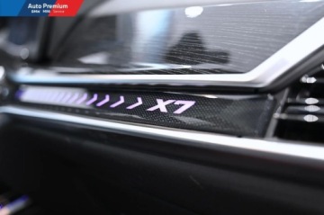 BMW X7 SUV Facelifting 3.0 40d 352KM 2023 BMW X7 xDrive40dFV23Hak HolowniczyPakiet Sportowy M 3.0 Diesel 352KM, zdjęcie 25