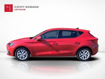 Seat Leon IV Hatchback 1.0 eTSI 110KM 2022 Seat Leon serwis ASO 1.0eTSI 110KM pakiety SmartLink kamera alufelgi VAT23, zdjęcie 1