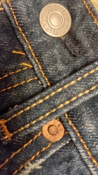 Джинсы Levis темно-синие 501 размер M 38 W26/L28
