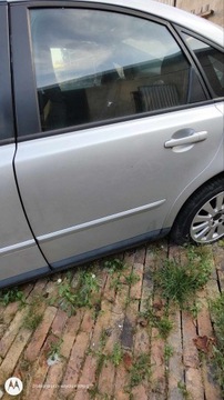 DVEŘE LEVÉ PRAVÉ PŘEDNÍ ZADNÍ V50 S40 426-26