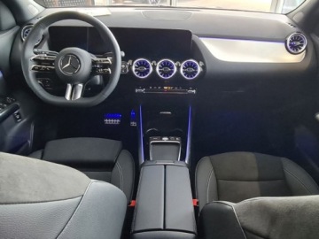 Mercedes GLA II Off-roader Facelifting 2.0 220 190KM 2026 MERCEDES-BENZ GLA 220 4-Matic AMG Line 2.0 (190KM) 2026, zdjęcie 6