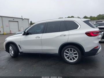 BMW X5 G05 2021 BMW X5 xDrive40i 2021 3.0l 3.0 Benzyna 335KM, zdjęcie 2