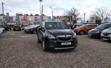 Opel Mokka I SUV 1.4 Turbo ECOTEC 140KM 2015 Opel Mokka 1.4 Benzyna 4x4 Tempomat Cz. parkowania Klimatyzacja 1.4 Benzyna, zdjęcie 2