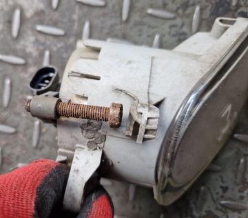HALOGEN LEVÝ VOLVO V50 0305075001