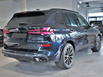 BMW X5 G05 SUV Facelifting 3.0 40d 352KM 2025 BMW X5 xDrive40d Sport Suv 3.0 (352KM) 2025, zdjęcie 3