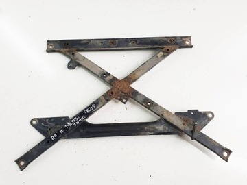 AUDI A4 B8 8K 11R DRŽÁKY DRŽÁK PODPĚRA SÁNĚK PŘEDNÍ