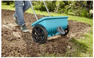 Универсальная ручная сеялка для травы и удобрений Gardena L/00432-20 CHANCE