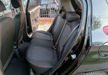 Hyundai i20 I Hatchback 5d Facelifting 1.4 CVVT 100KM 2014 Hyundai i20 2014 1.4 Benzyna 100KM Automatyczna skrzynia biegów, zdjęcie 27