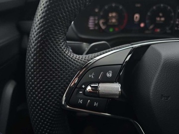 Skoda Octavia IV Liftback 1.5 TSI EVO 150KM 2023 Skoda Octavia SportLine DSG Full LED Matrix, Salon PL, Serwis ASO, VAT Mar, zdjęcie 17