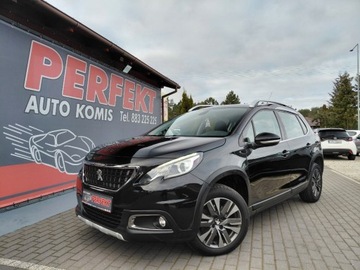 Peugeot 2008 I SUV Facelifting 1.2 PureTech 110KM 2018 Peugeot 2008 Automat Klimatronik Nawigacja 1.2 Benzyna 110KM