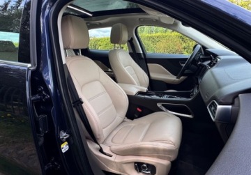 Jaguar F-Pace SUV 2.0 i4 250KM 2020 Jaguar F-Pace 2,0T 250ps R-Line Bi Led Pamieci Alu19 Kamery Panorama Gwara, zdjęcie 26