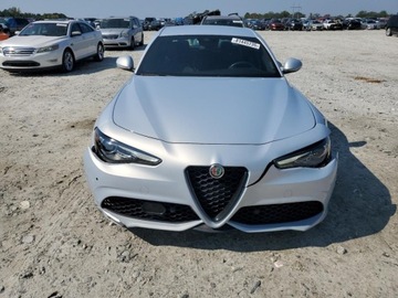 Alfa Romeo Giulia II Sedan Facelifting 2.0 Turbo 280KM 2022 Alfa Romeo Giulia 2022 2.0l 2.0 Benzyna 280KM, zdjęcie 5