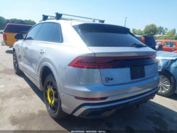 Audi Q8 2021 Audi Q8 Premium Plus, 2021r., 4x4, 3.0L 3.0 Benzyna 335KM, zdjęcie 3